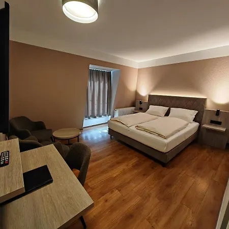 Ξενοδοχείο Kockelsberg 3*